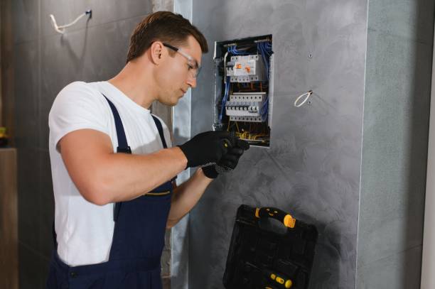 Best Affordable Electrician  in Hewitt, TX